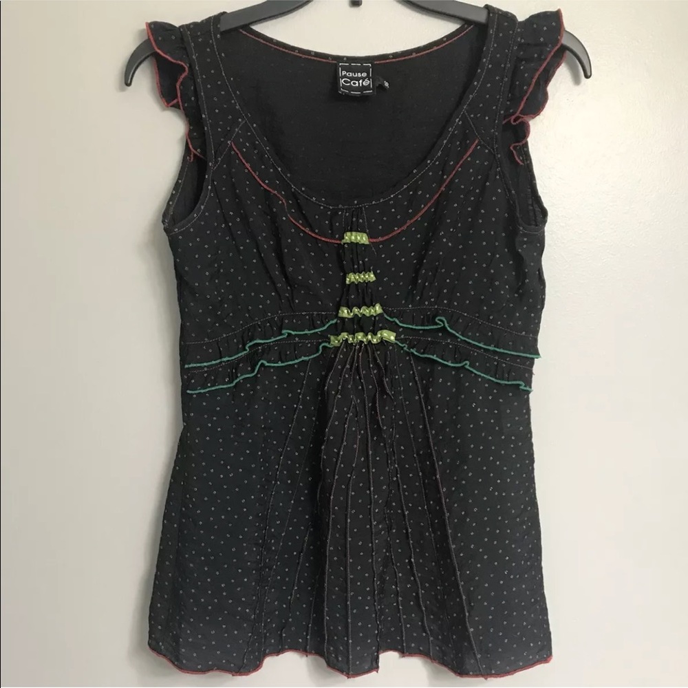 Pause Cafe Ruffle Sleeveless Lightweight Top
